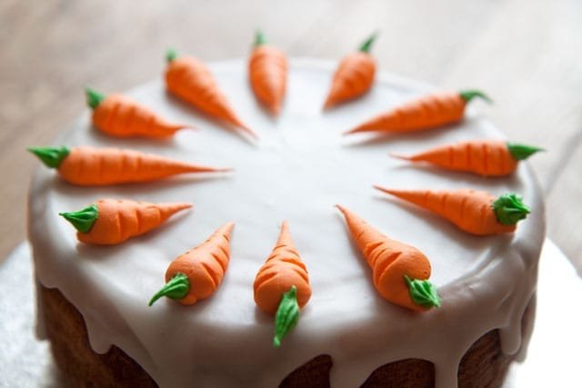 Carrot cake (Aargauer Rüeblitorte)